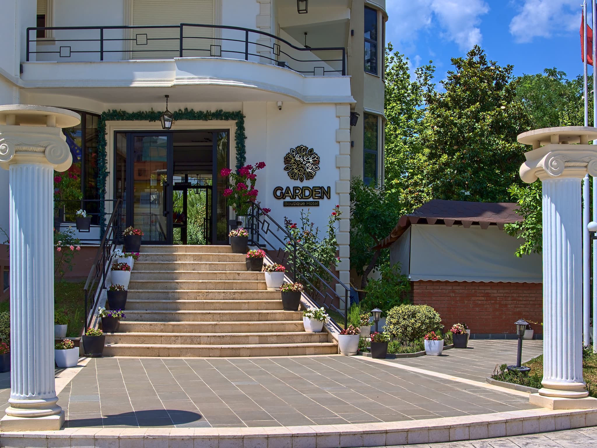 Garden Boutique Hotel